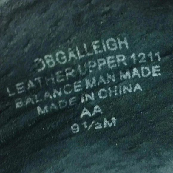 Bandolino Black Galleigh Classic platform 9 1/2M - Picture 7 of 8